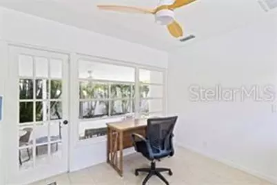 144 30th Avenue N, Saint Petersburg, FL 33704 - Photo 12