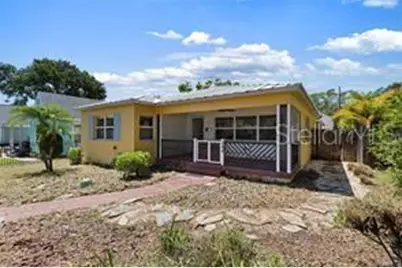 144 30th Avenue N, Saint Petersburg, FL 33704 - Photo 2