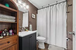 1611 Smithfield Circle W, Lakeland, FL 33801 - Photo 14
