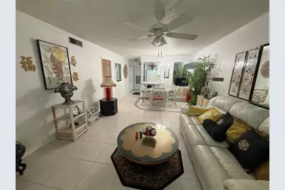 125 Picardy Villa Circle #101, Brandon, FL 33510 - Photo 2