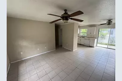 3124 11th Street Court E, Bradenton, FL 34208 - Photo 4