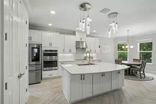 9085 Spruce Creek Cir, Riverview, FL 33578 - Photo 12