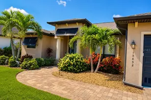 15452 Alsask Cir, Port Charlotte, FL 33981 - Photo 1
