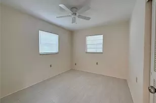7847 39th Terrace N, Saint Petersburg, FL 33709 - Photo 10