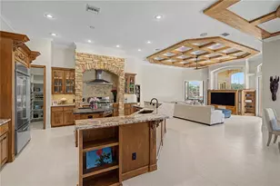 1306 Playmoor Dr, Palm Harbor, FL 34683 - Photo 12