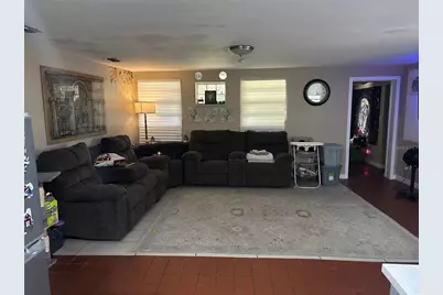 6115 Cliff Avenue, Gibsonton, FL 33534 - Photo 4