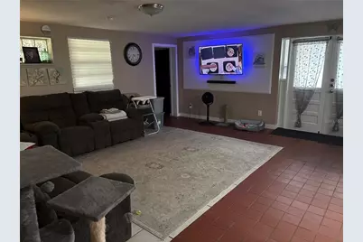 6115 Cliff Avenue, Gibsonton, FL 33534 - Photo 4
