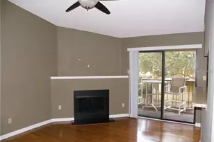 8722 Mallard Reserve Dr, Tampa, FL 33614 - Photo 8