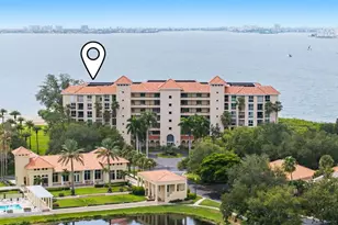 4737 Dolphin Cay Ln S, Saint Petersburg, FL 33711 - Photo 1