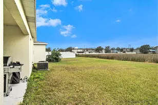 7833 Carriage Pointe Dr, Gibsonton, FL 33534 - Photo 22