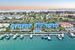 910 Pinellas Bayway S, Tierra Verde, FL 33715 - Photo 22