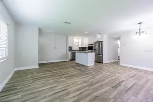 925 Cedarwood Ave, Dunedin, FL 34698 - Photo 6