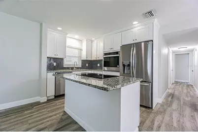 925 Cedarwood Avenue, Dunedin, FL 34698 - Photo 10