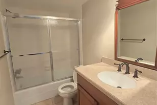 285 107th Ave, Treasure Island, FL 33706 - Photo 18