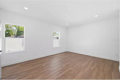 5111 68th Street N, Saint Petersburg, FL 33709 - Photo 12