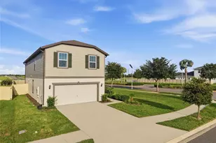 9018 Rally Spring Loop, Wesley Chapel, FL 33545 - Photo 32