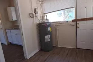 1924 30th St S, Saint Petersburg, FL 33712 - Photo 18