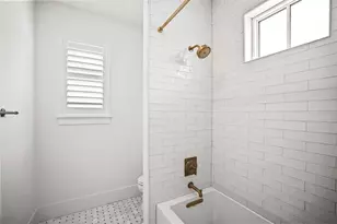 876 44th Ave N, Saint Petersburg, FL 33703 - Photo 48