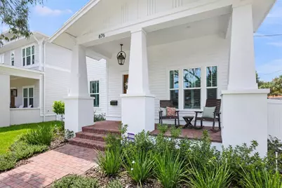 876 44th Avenue N, Saint Petersburg, FL 33703 - Photo 2