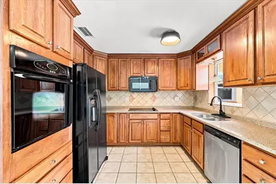 8380 52nd Lane N, Pinellas Park, FL 33781 - Photo 10