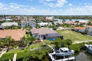 949 Allegro Ln, Apollo Beach, FL 33572 - Photo 14