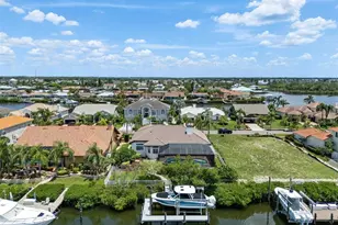 949 Allegro Ln, Apollo Beach, FL 33572 - Photo 12