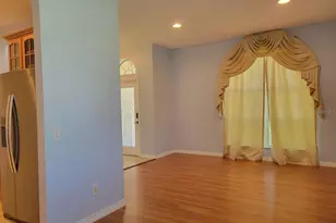 30541 Norseman Pl, Wesley Chapel, FL 33545 - Photo 6