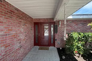 6512 King Palm Way, Apollo Beach, FL 33572 - Photo 4