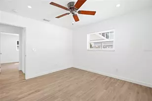 1867 Michigan Ave NE, Saint Petersburg, FL 33703 - Photo 20