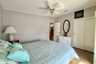 51 Pindo Palm St E, Largo, FL 33770 - Photo 22