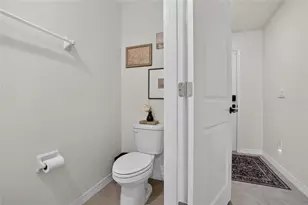 13646 Mount Ivy Ct, Dade City, FL 33525 - Photo 10