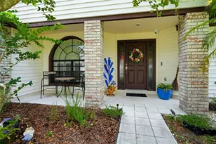 1150 Windsor Way, Lutz, FL 33559 - Photo 4