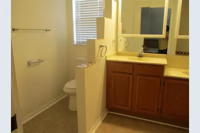 209 N Brockfield Drive, Sun City Center, FL 33573 - Photo 14