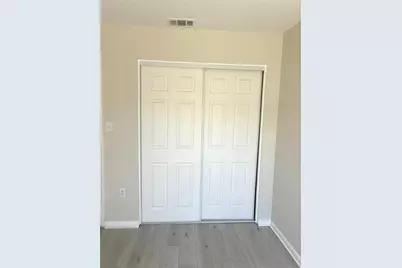 618 4th Avenue NE, Largo, FL 33770 - Photo 10