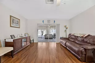 907 Bluewater Dr, Sun City Center, FL 33573 - Photo 20