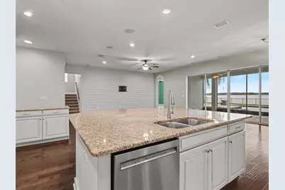 11323 Lake Lucaya Drive, Riverview, FL 33579 - Photo 16