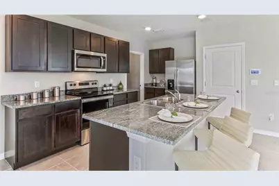 32340 Weathered Oak Drive, Wesley Chapel, FL 33543 - Photo 4