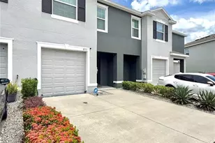 8771 Falling Blue Pl, Riverview, FL 33578 - Photo 2