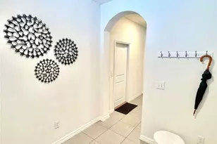 8771 Falling Blue Pl, Riverview, FL 33578 - Photo 4
