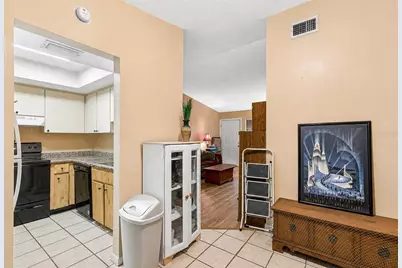 3132 Bloomingdale Villas Court, Brandon, FL 33511 - Photo 14