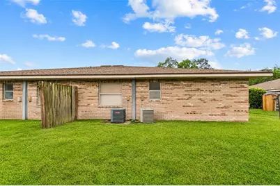 3132 Bloomingdale Villas Court, Brandon, FL 33511 - Photo 84