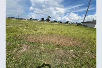 2612 Santa Barbara Boulevard N, Cape Coral, FL 33993 - Photo 2
