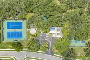 18812 Bascomb Ln, Hudson, FL 34667 - Photo 32