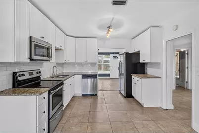2125 N Hercules Avenue, Clearwater, FL 33763 - Photo 8
