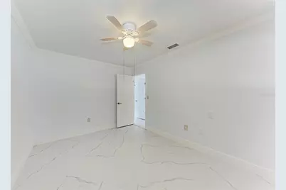 6540 Mauna Loa Boulevard, Sarasota, FL 34241 - Photo 32