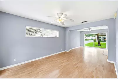 8013 Boone Drive, Largo, FL 33773 - Photo 4