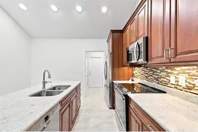 1124 Golfview Woods Drive #na, Sun City Center, FL 33573 - Photo 12