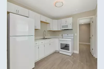 1207 62nd Avenue E, Bradenton, FL 34203 - Photo 2