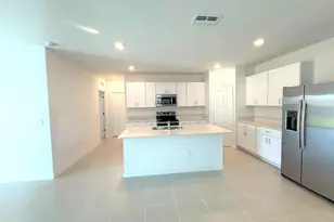 11893 Noble Chase Path, Dade City, FL 33525 - Photo 6