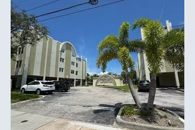 4681 1st Street NE #304, Saint Petersburg, FL 33703 - Photo 1